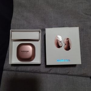 Galaxy buds live